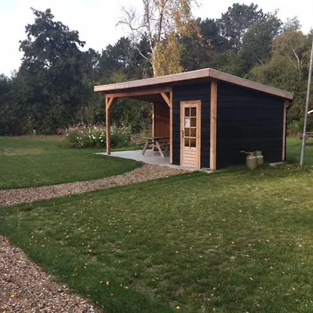 Tenthuisje Met Hottub In *