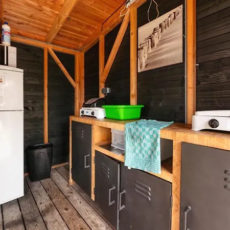 Tenthuisje Met Hottub In Camping *