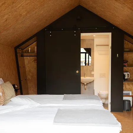 Tenthuisje Met Hottub In Campingplatz